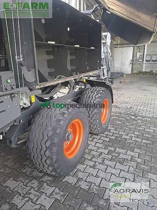 Empacadora gigant - Claas - quadrant 4200 rc ta