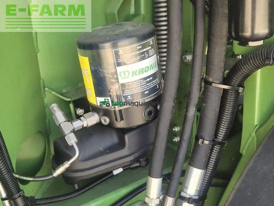Empacadora gigant - Krone - comprima cv 150 xc plus