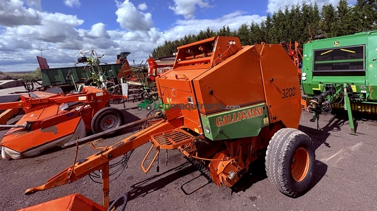 Rotoempacadora - RB 3200