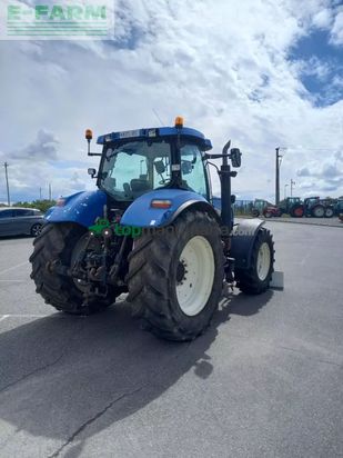 Tractor agrícola - New Holland - t7060