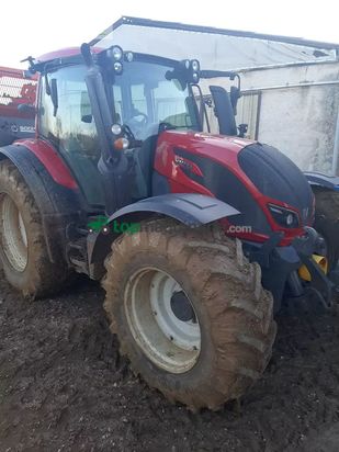 Tractor agrícola - Valtra - n 154 direct