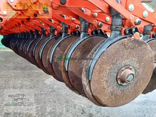 Sembradora - Kuhn - tt 6500