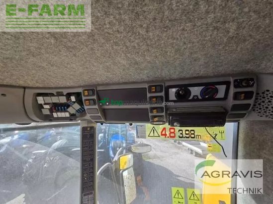 Cosechadora de Cereal - New Holland - cs 640