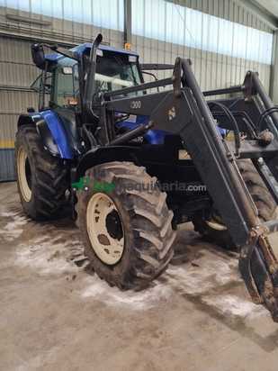 Tractor agrícola - New Holland - MODELO TM135 CON PALA TENIAS SERIE 300