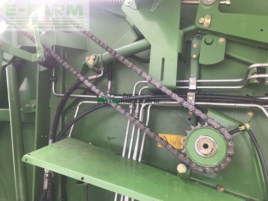 Empacadora gigant - Krone - comprima cv 150xc