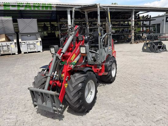 Telescopica - Weidemann - 1350cx45 mit klappdach unter 2,0m/30km/h