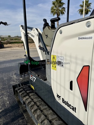 Excavadora Bobcat E17
