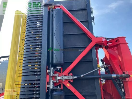 Rastrillo - Pöttinger - mergento vt 9220 neuwertig