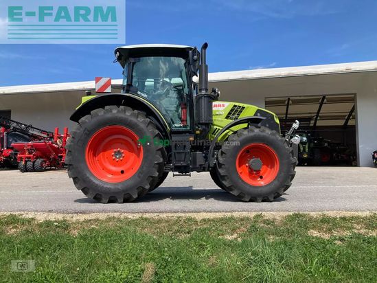 Tractor agrícola - Claas - arion 530