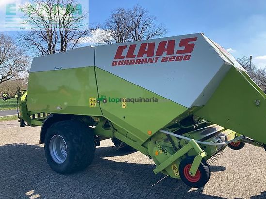 Empacadora gigant - Claas - quadrant 2200
