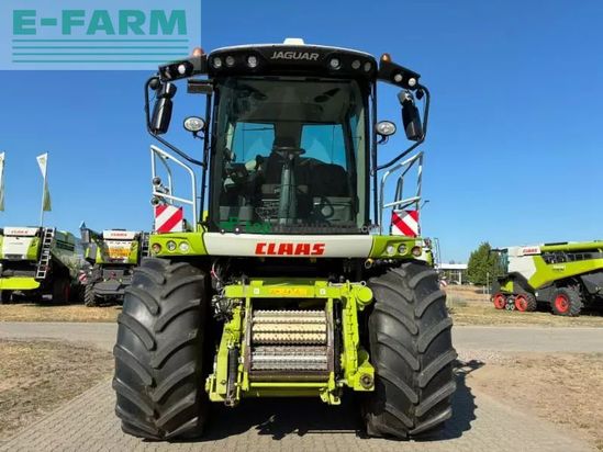 Cosechadora de Cereal - Claas - jaguar 930 t4