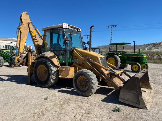 Retroexcavadora NEW HOLLAND NH 95