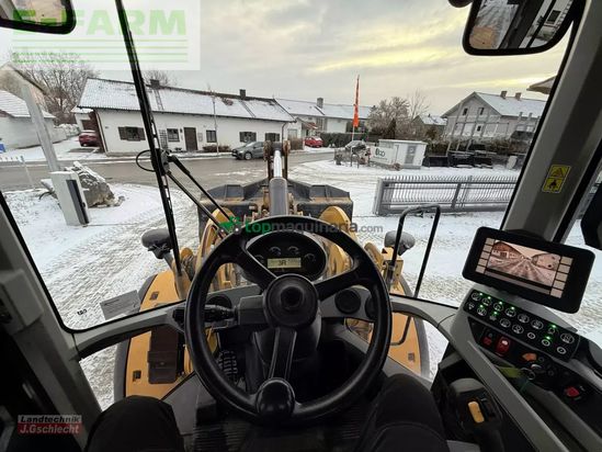 Minicargadora - Caterpillar - 938m