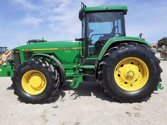 Tractor agrícola - John Deere - 8400