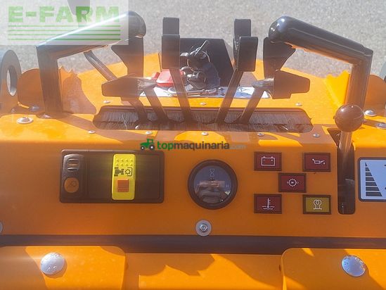 Minicargadora - Giant - gs900 skid