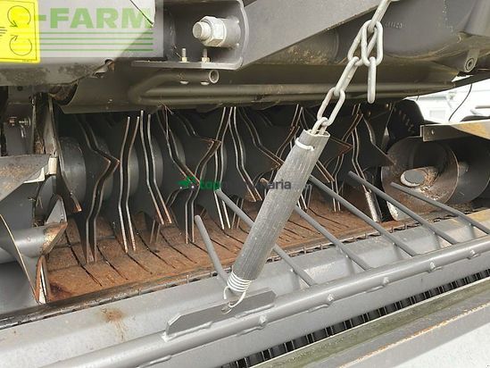 Empacadora gigant - Claas - variant 480 rc pro