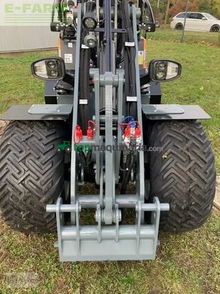 Minicargadora - Giant - g2500 hd