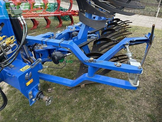 Arado - New Holland - phvh 4+1