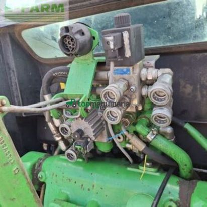 Tractor agrícola - John Deere - 5720