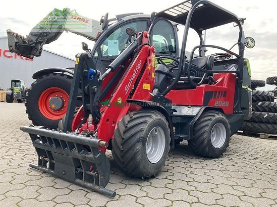 Minicargadora - Schaffer - 2028