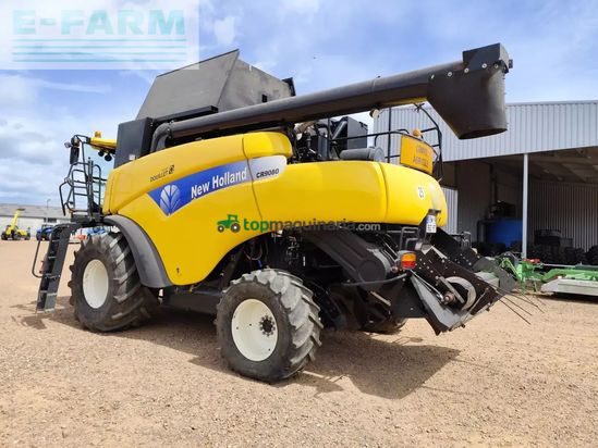 Cosechadora de Cereal - New Holland - cr9080