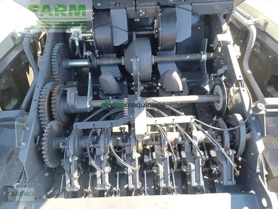 Empacadora gigant - Claas - quadrant 5300 fc evolution