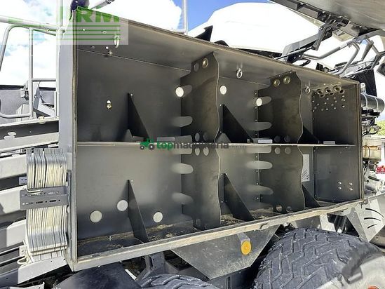 Empacadora gigant - Claas - quadrant 5200 fc tandem