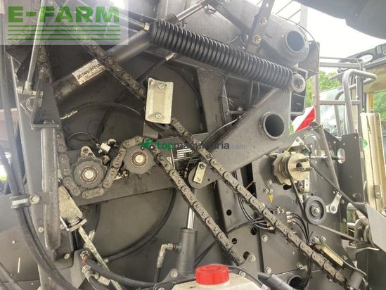 Empacadora gigant - Claas - variant 565 rc