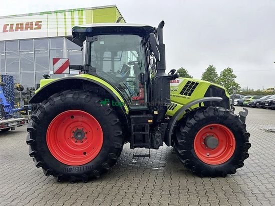 Tractor agrícola - Claas - arion 550 cmatic cebis