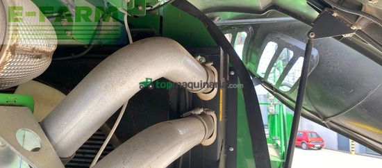 Cosechadora de Cereal - John Deere - 9700