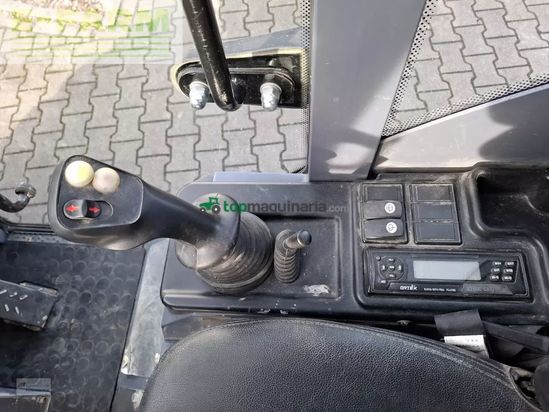 Minicargadora -  - toyo ku 836-ii