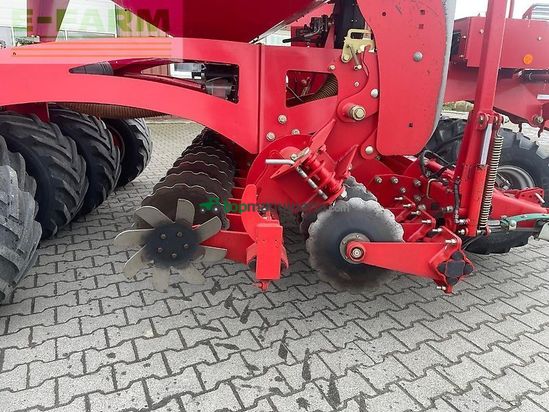 Sembradora - Kverneland - u-drill 3000