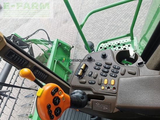 Cosechadora de Cereal - John Deere - t560