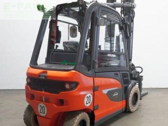 Elevadora - Linde - e 30 1252