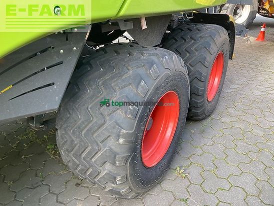 Empacadora gigant - Claas - quadrant 5200 fc evolution