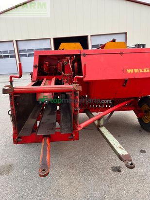 Empacadora gigant - Welger - ap45 mit anhänger