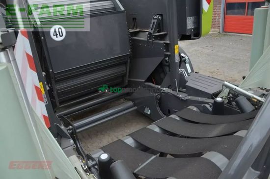 Empacadora gigant - Claas - rollant 630 rc uniwrap