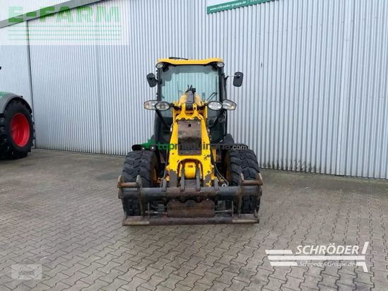 Minicargadora - JCB - tm 180 agri