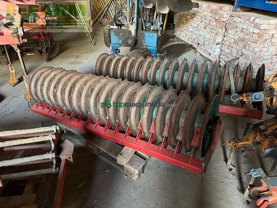 Cultivador - Kverneland - ctc