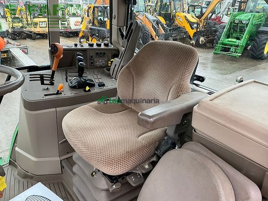 Tractor agrícola - John Deere - 6115m tractor (st25905)