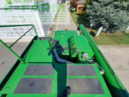 Cosechadora de Cereal - John Deere - W650