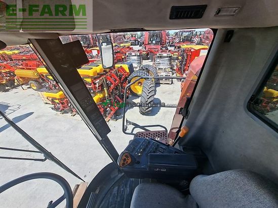 Cosechadora de Cereal - Case IH - 2388 și heder 7,3 m