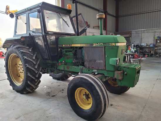 Tractor agrícola - John Deere - 3140