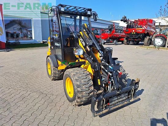 Minicargadora - JCB - 403 plus cab euro demo