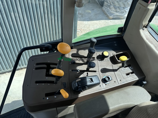 Tractor agrícola - John Deere - 6120 SE
