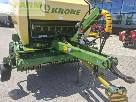Empacadora gigant - Krone - comprima v 150 xc x-treme