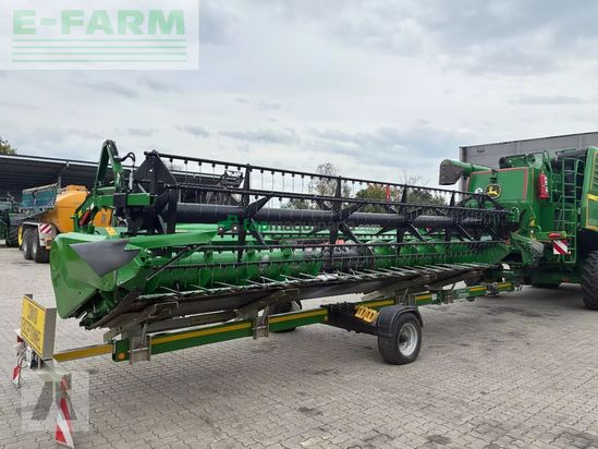 Cosechadora de Cereal - John Deere - t 560 i
