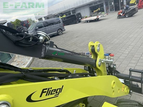 Minicargadora - Fliegl - 25-27 inkl. 3 anbaugeräte