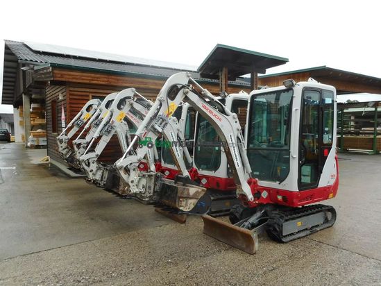 Excavadora - Takeuchi - tb 216 ( 1.865kg ) powertilt + 3 löffel