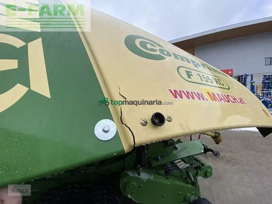 Empacadora gigant - Krone - comprima f155xc